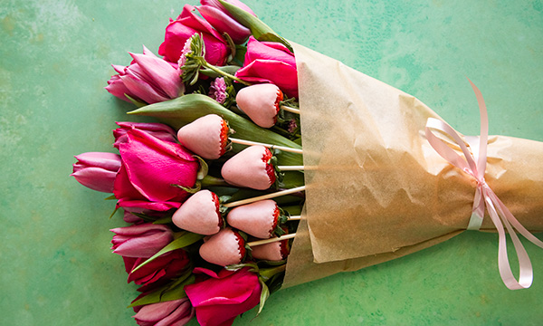 Chocolate Covered Strawberry Bouquet